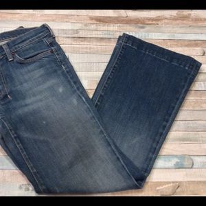 7 FOR ALL MANKIND Dojo SZ 28 Jeans Distressed